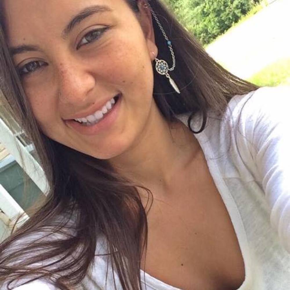 Meet your Posher, Tabitha